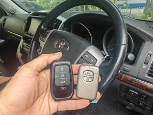 Land Cruiser V8 Key Upgrade, From Old to New Version