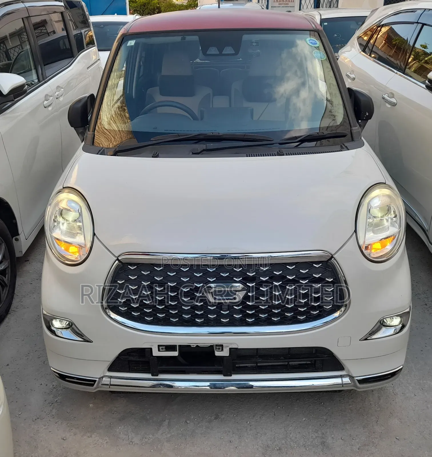 Daihatsu Cast 2020 White