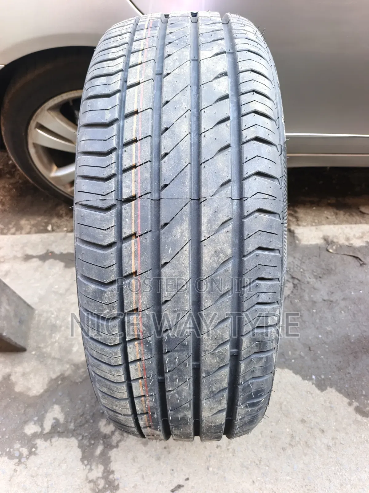 255/40r20 Vinmax
