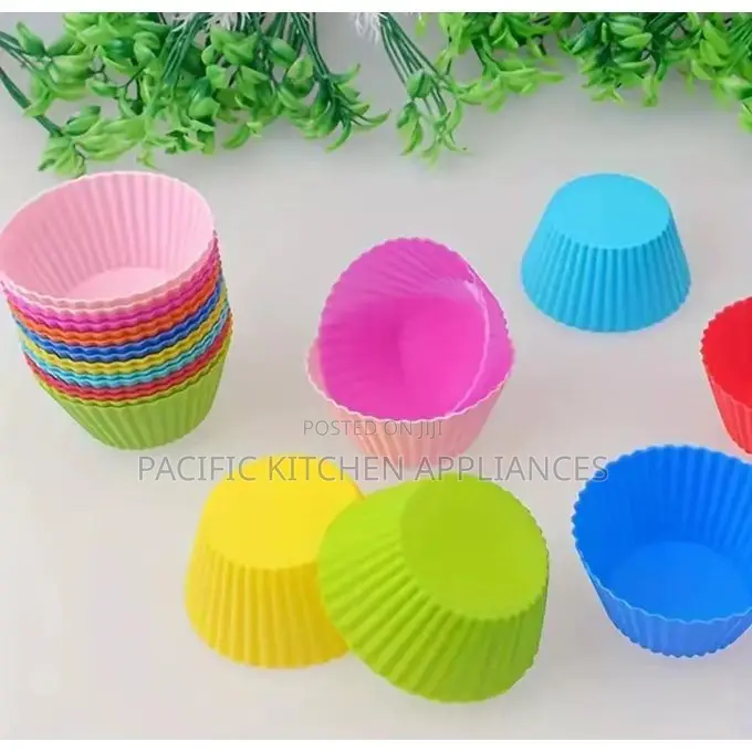Silicone Muffin Baking Cups & Cake Moulds (Pack of 12, Assorted