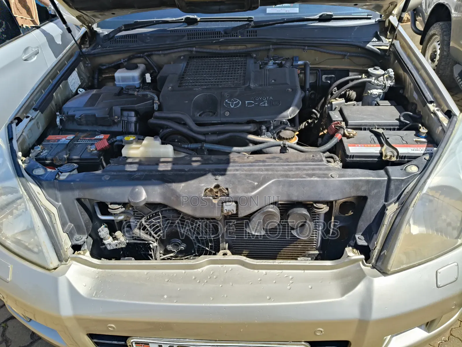 Toyota Land Cruiser Prado 3.0 D-4D 5dr 2006 Gold