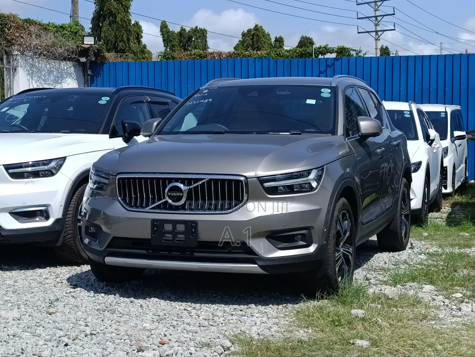 Volvo XC40 2019 Gold