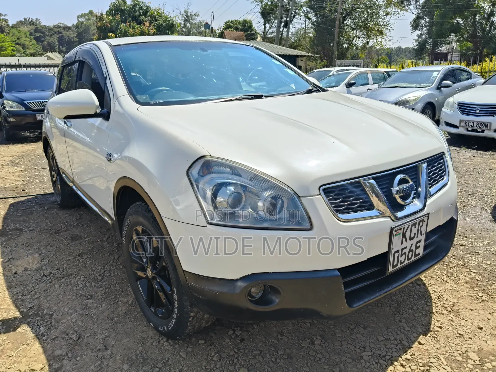 Nissan Dualis 2011 White
