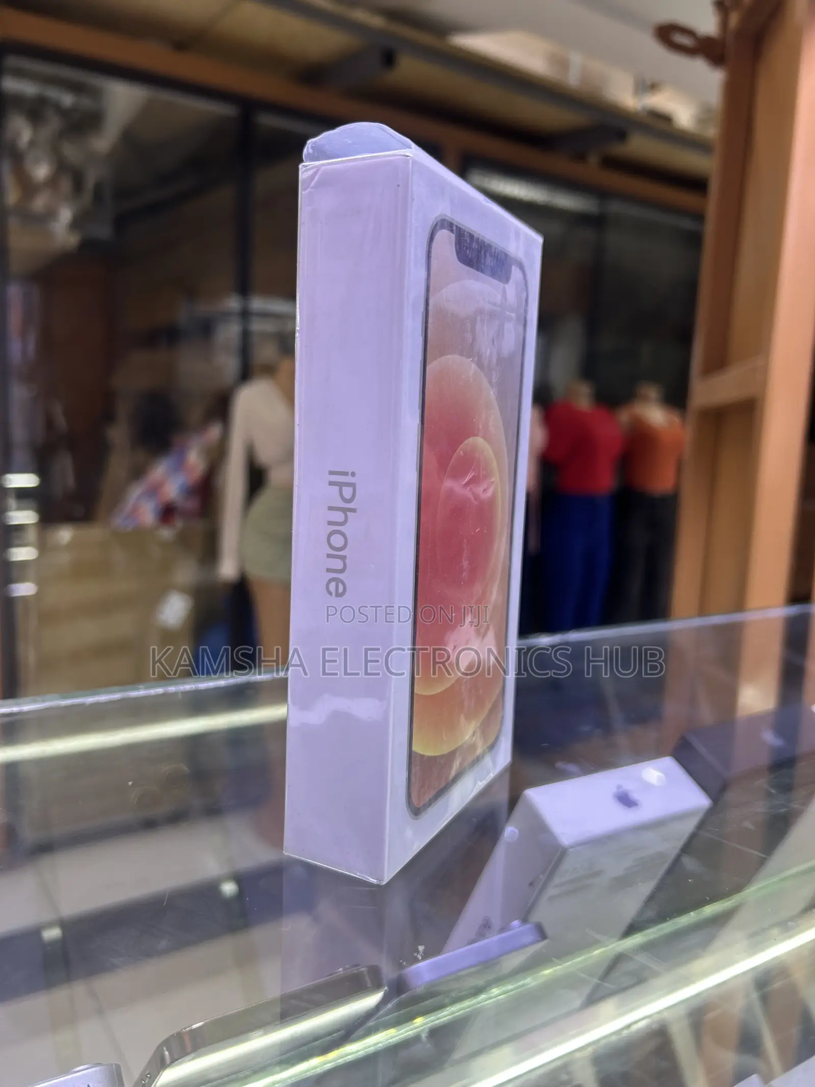 New Apple iPhone 12 128 GB White