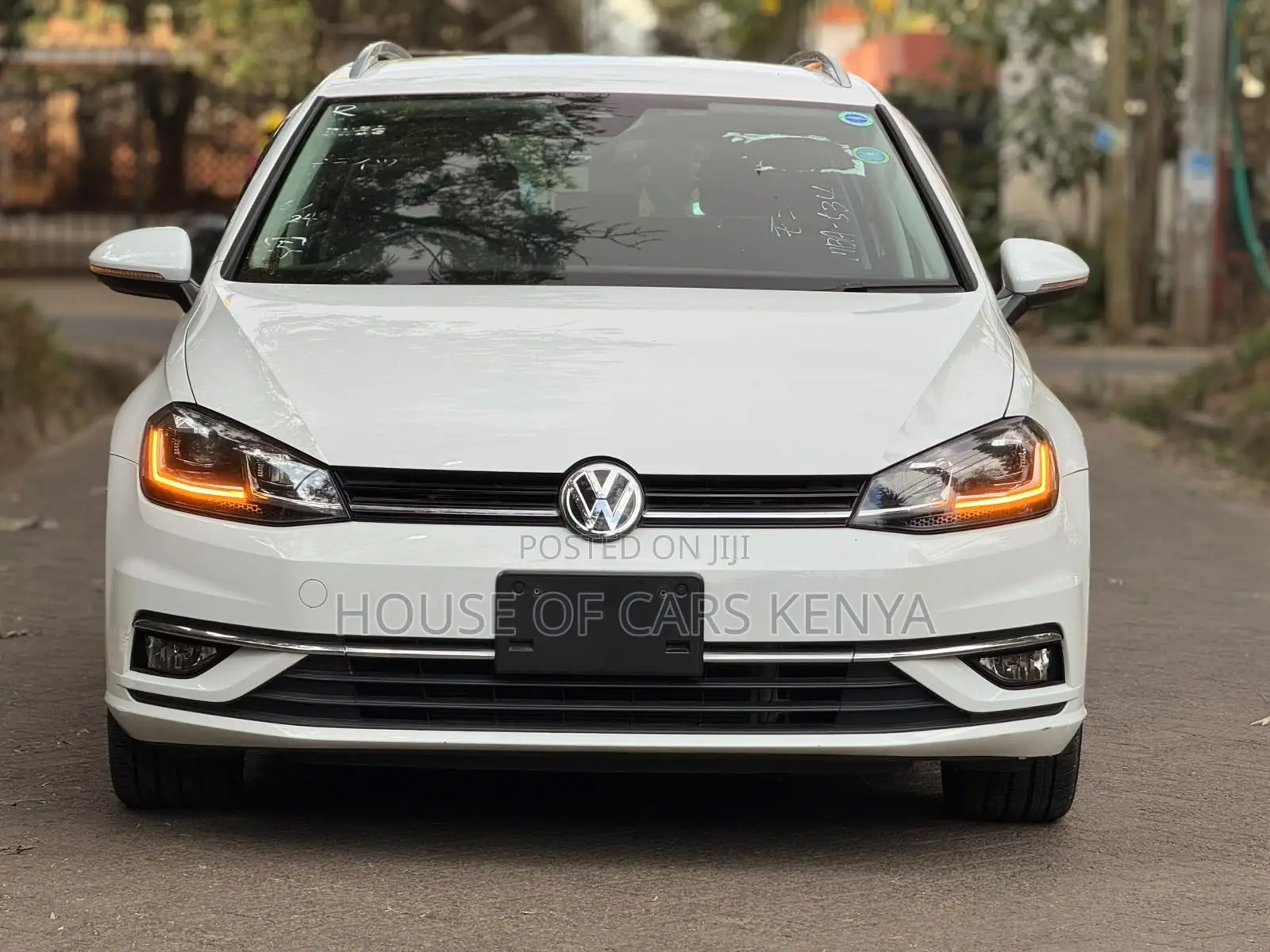 Volkswagen Golf 2019 White