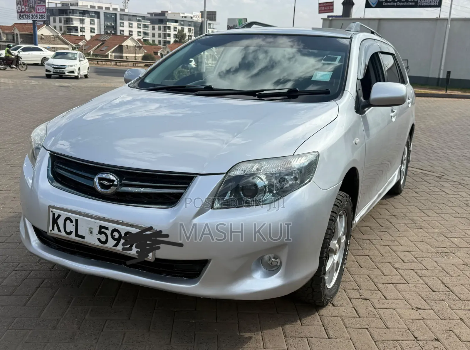 Toyota Corolla Fielder 2010 Silver