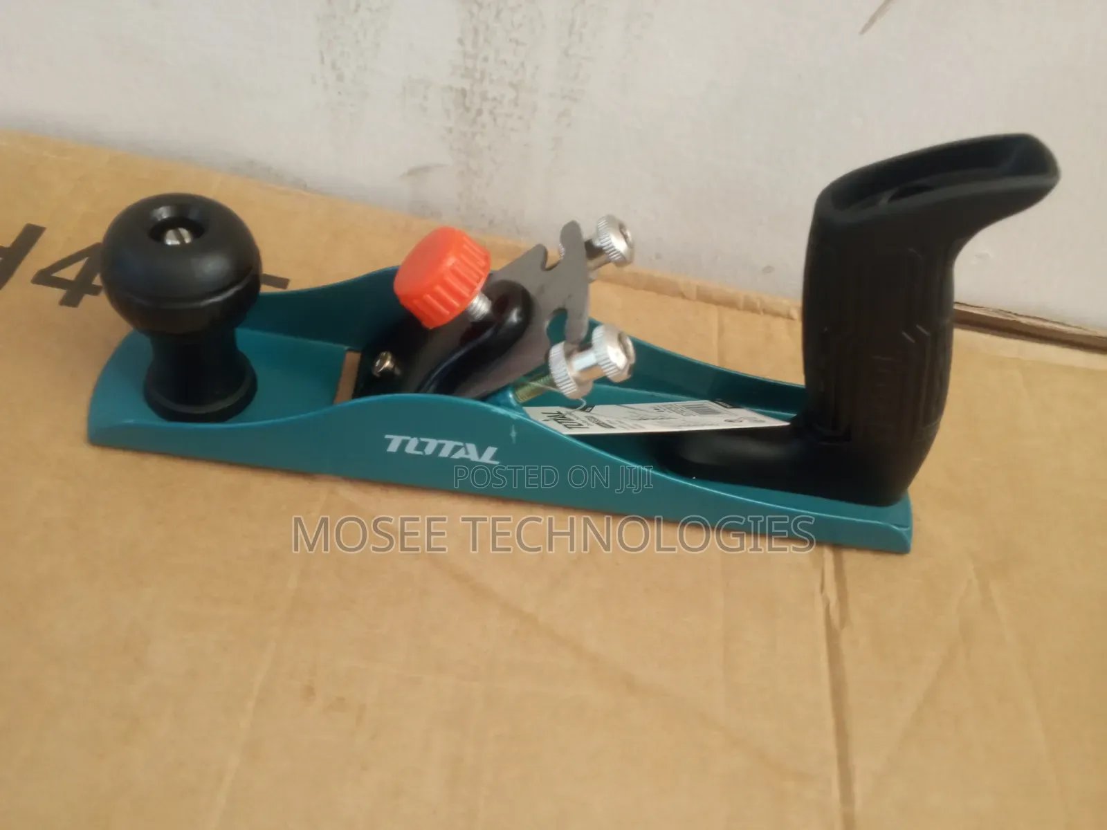 TOTAL Heavy-Duty Carpentry Hand Plane