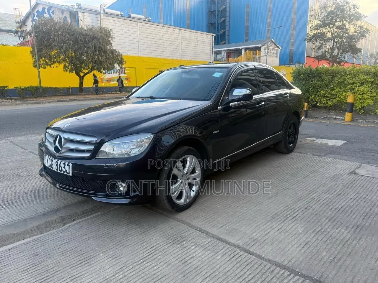 Mercedes-Benz C200 2009 Black