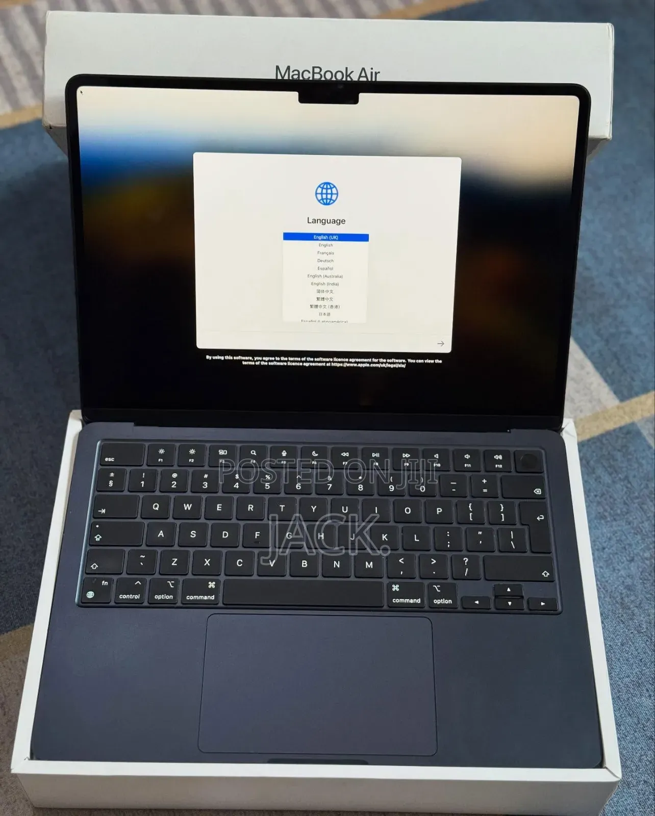 Laptop Apple MacBook Air 2022 M2 8GB Apple M2 SSD 256GB