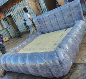 Modern Executive Bubble Bed - 5*6ft Quality Finish Cover