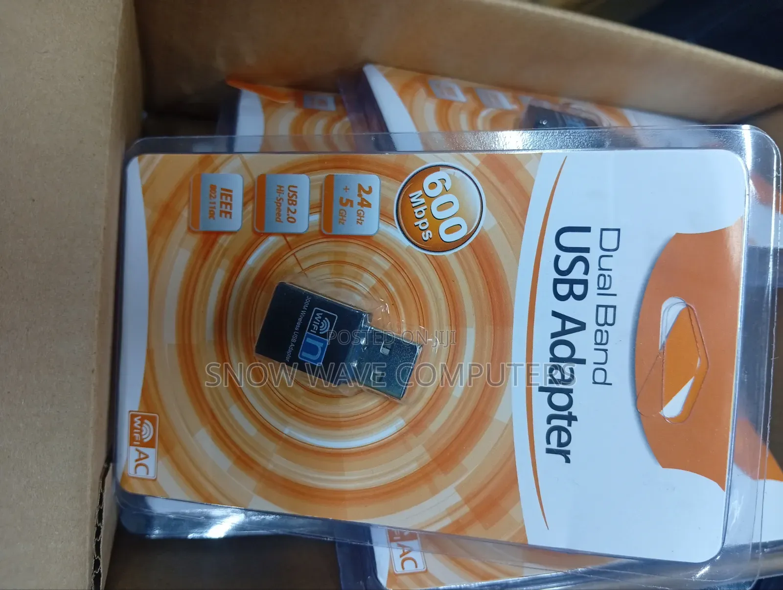 600 MBPS USB 2.0 High Speed WiFi Dongle 2.4Ghz + 5Ghz