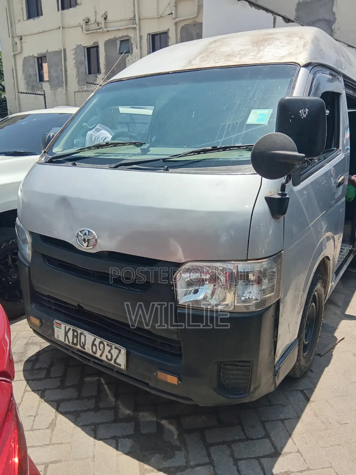 Toyota HiAce 2017 Silver