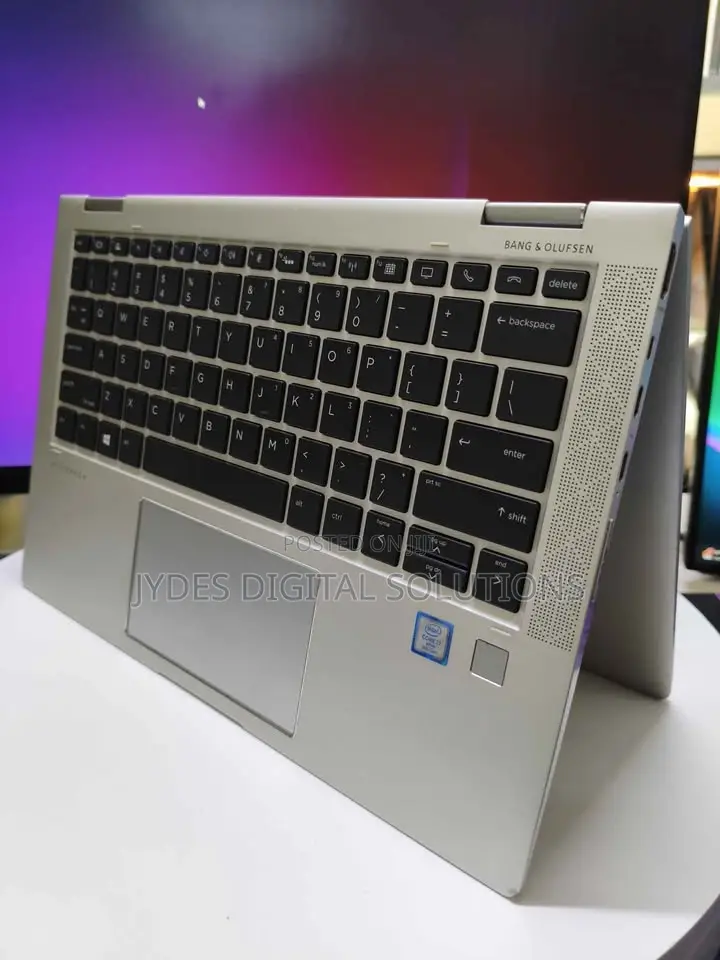 Laptop HP EliteBook x360 1030 G4 8GB Intel Core i5 SSD 256GB