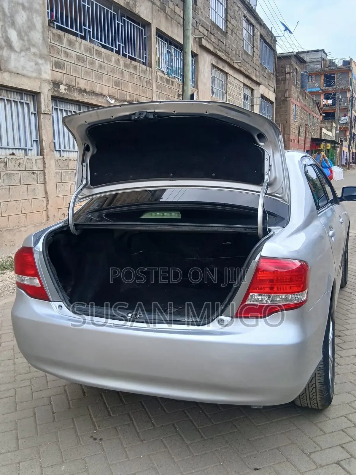 Toyota Axio 2009 Silver