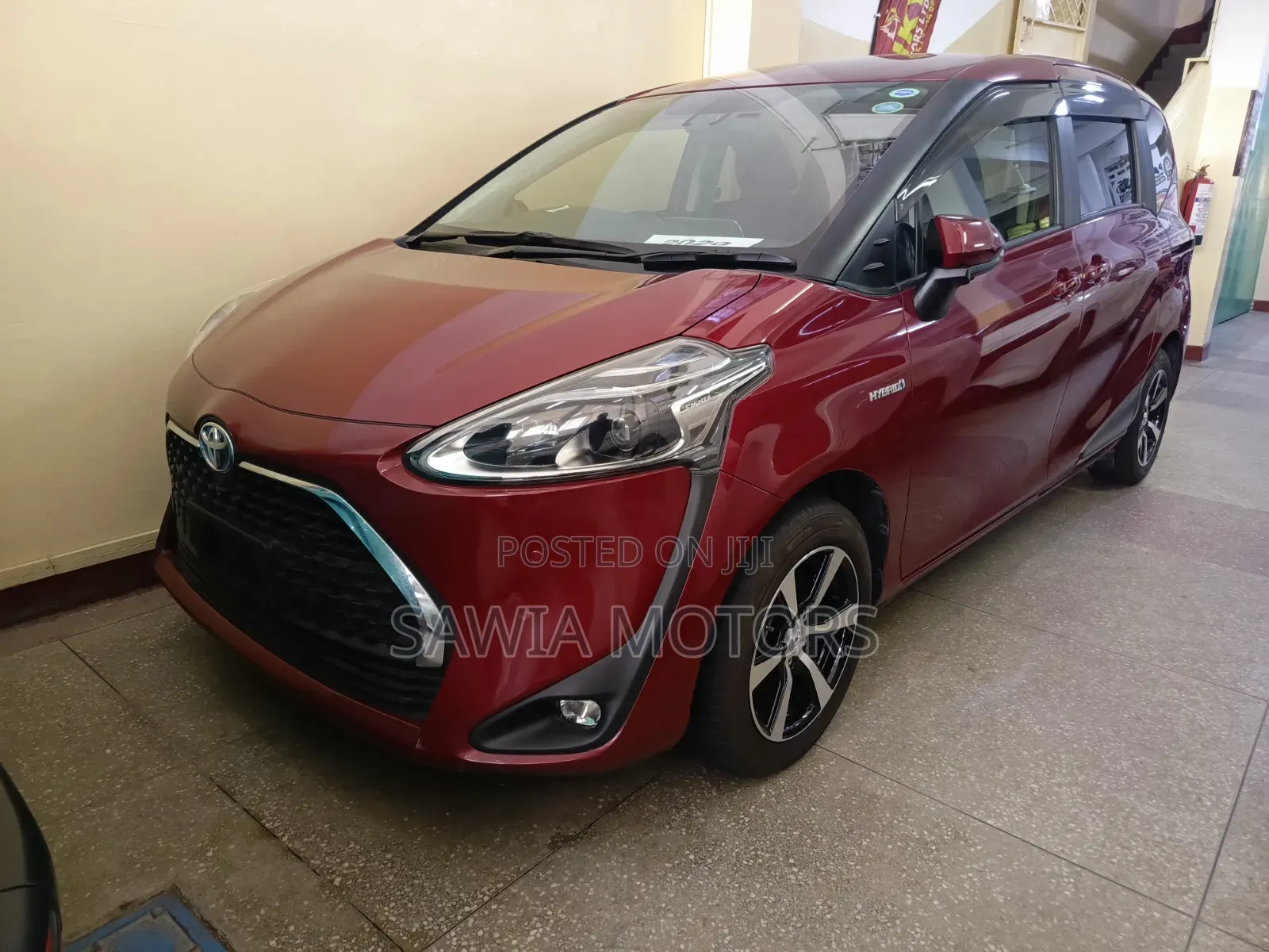 Toyota Sienta 1.5 Hybrid FWD (6-seater) 2019 Maroon