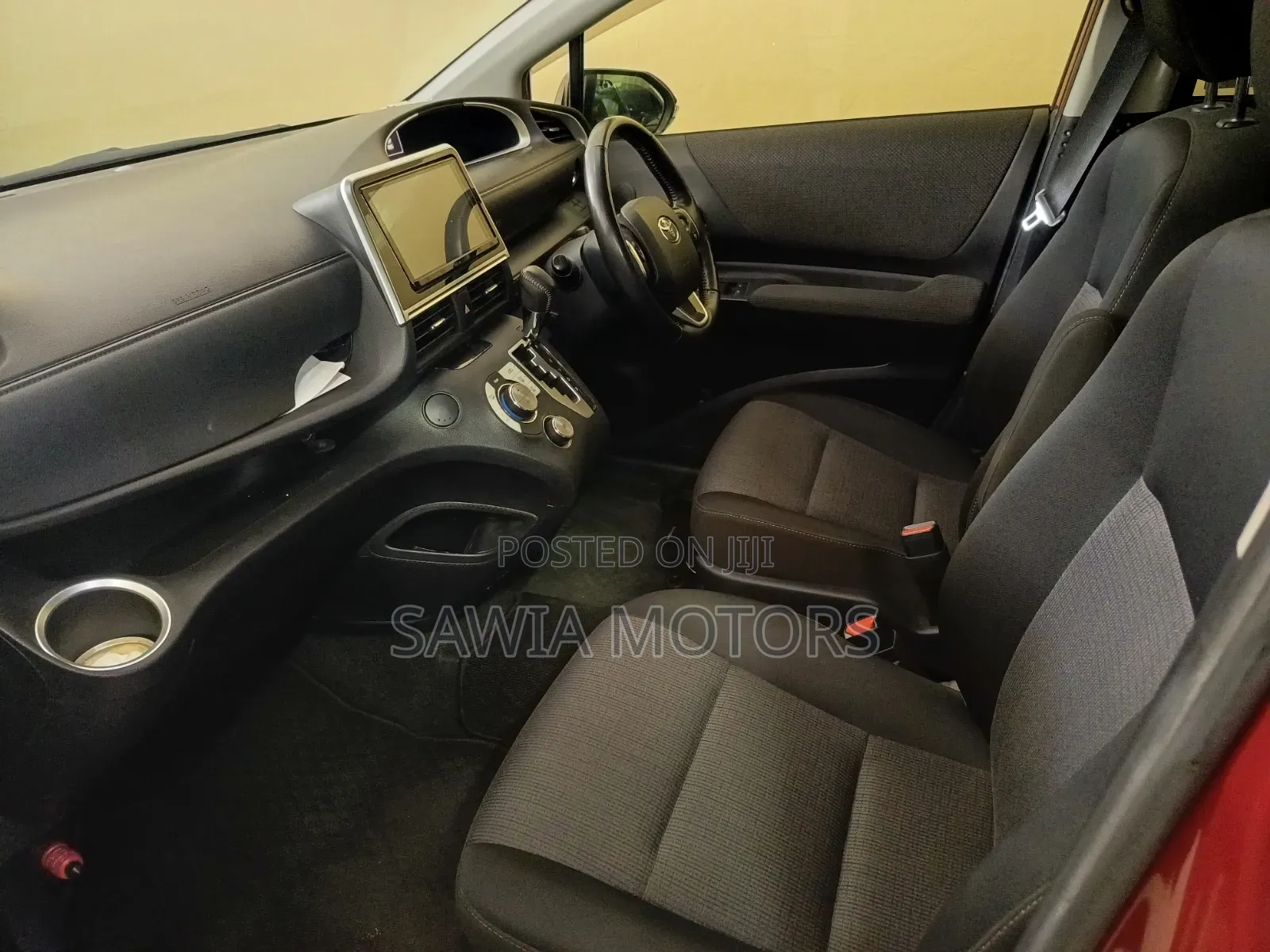 Toyota Sienta 1.5 Hybrid FWD (6-seater) 2019 Maroon