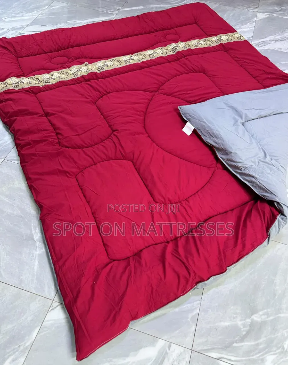 Fancy Cool Duvets With Elegant Lace Trim Edges. Countrywide Delivery!!