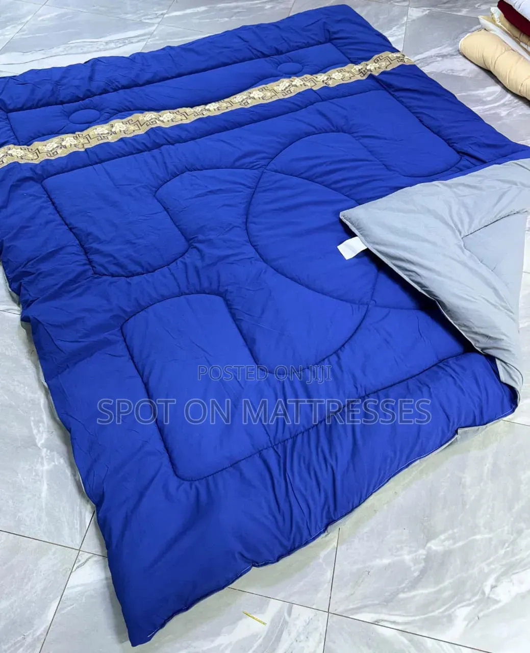 Fancy Cool Duvets With Elegant Lace Trim Edges. Countrywide Delivery!!