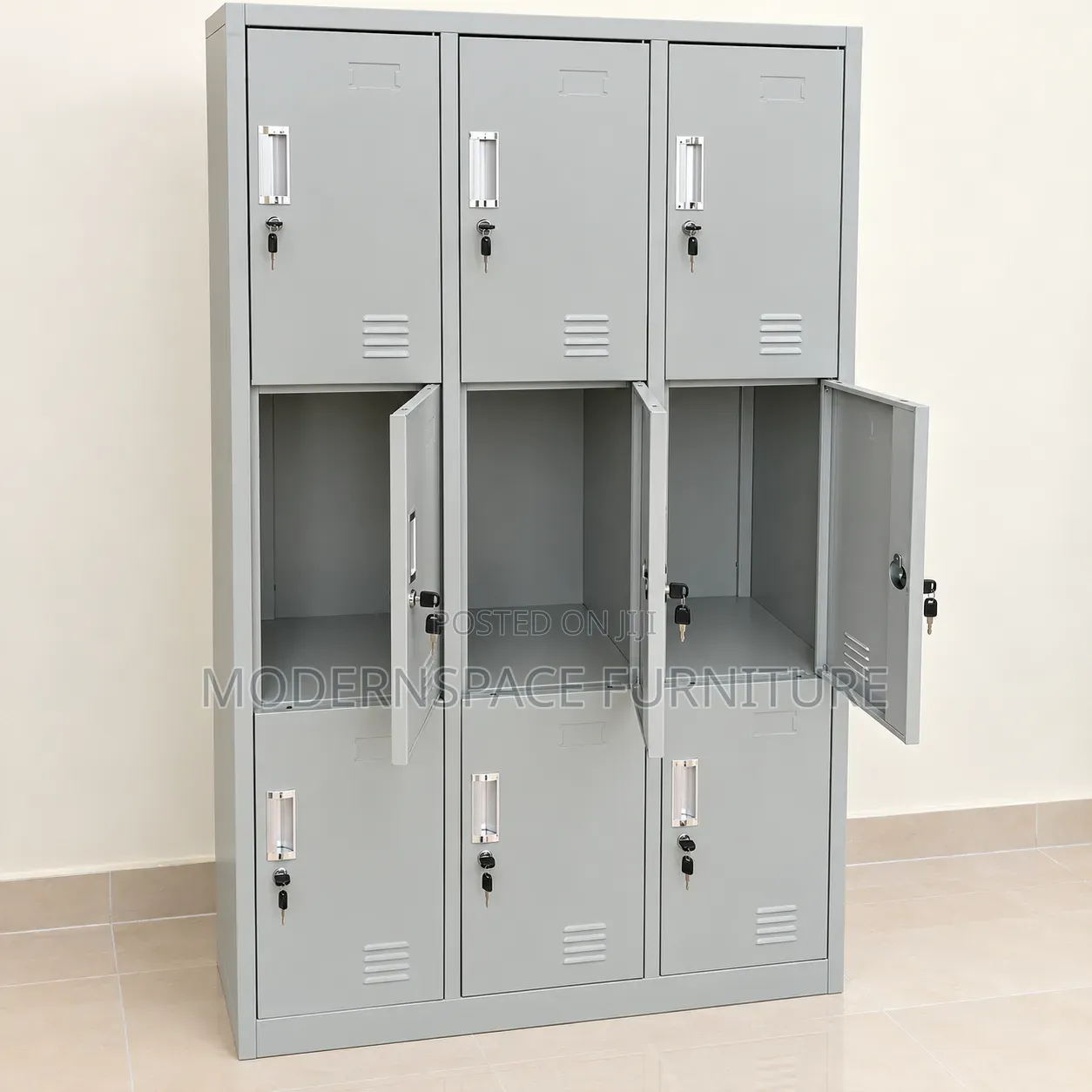 Lockable Metal Changing Room Lockers
