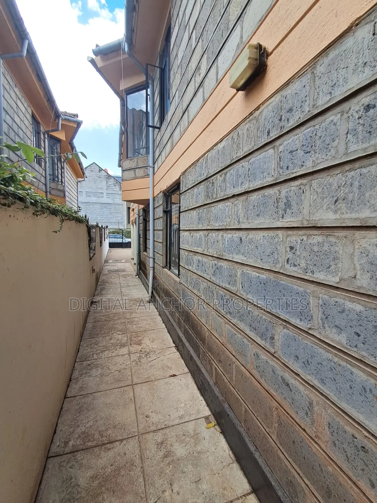 4bdrm House in Off Convent Drive, Lavington for sale