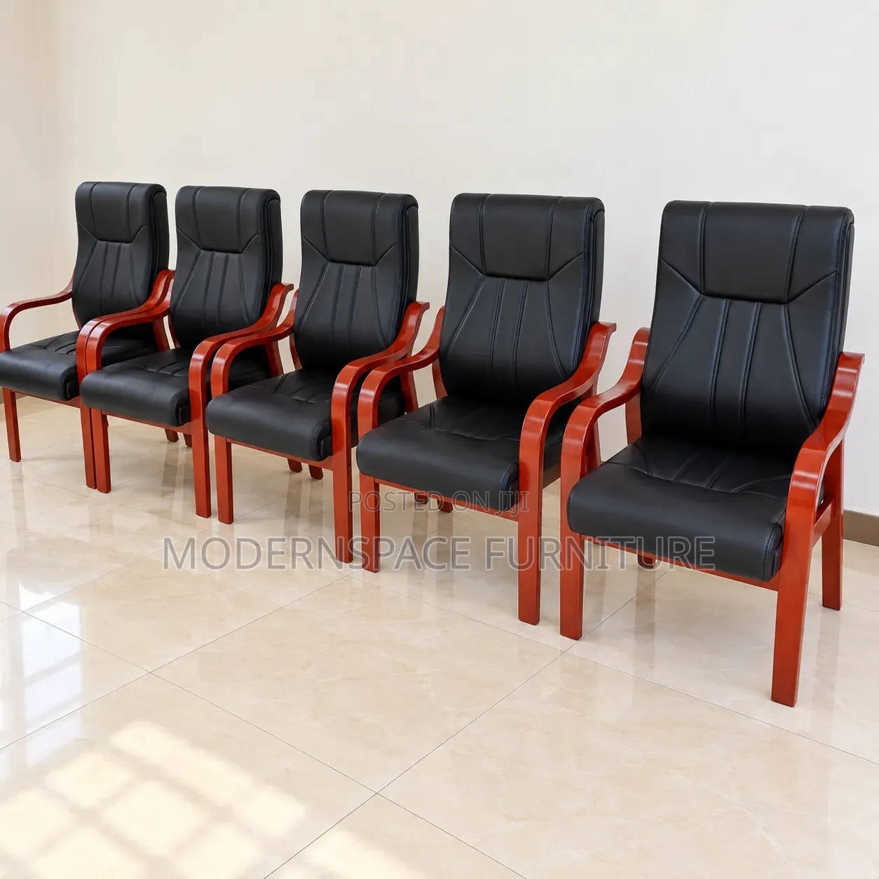 Black Leather Visitor Office Chairs With Wooden Arms
