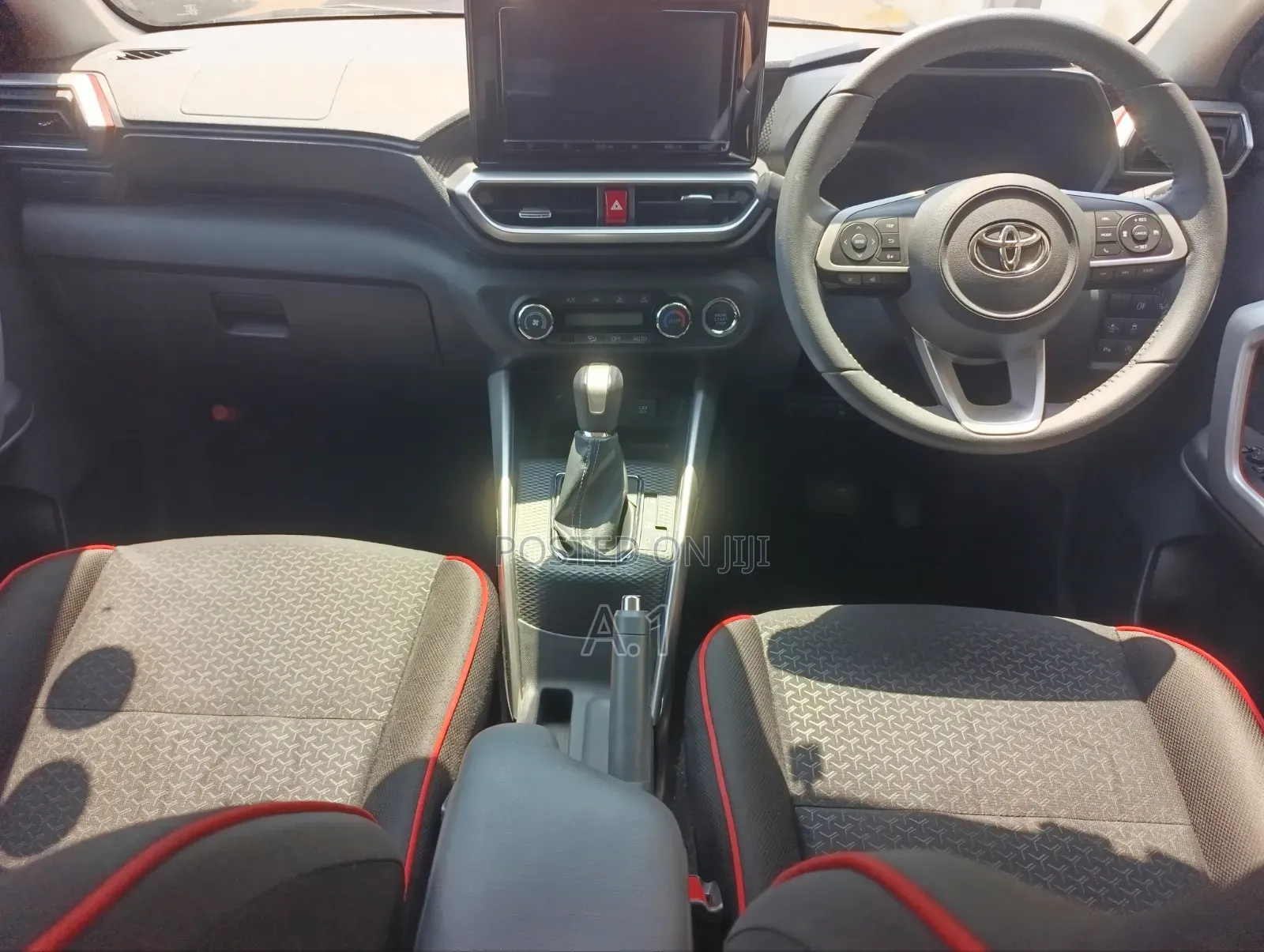 Toyota Raize 2020 Pearl