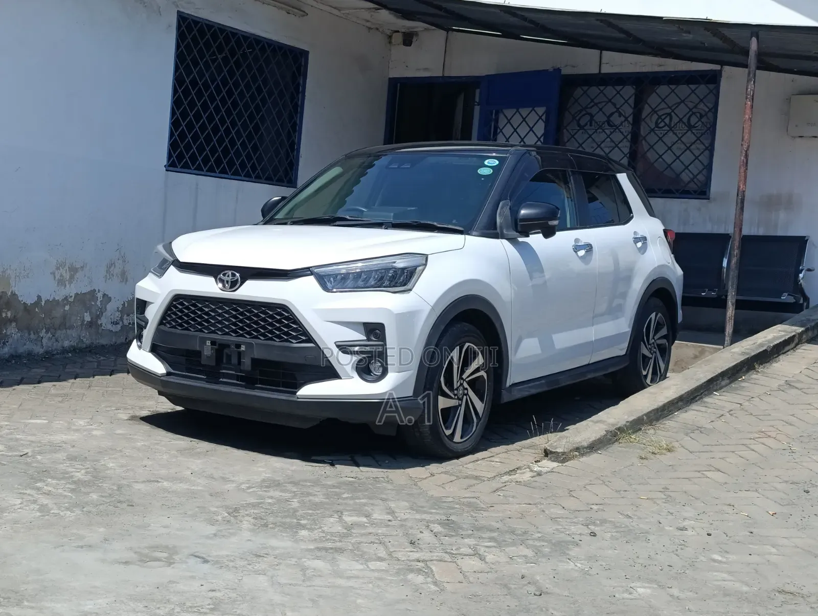 Toyota Raize 2020 Pearl