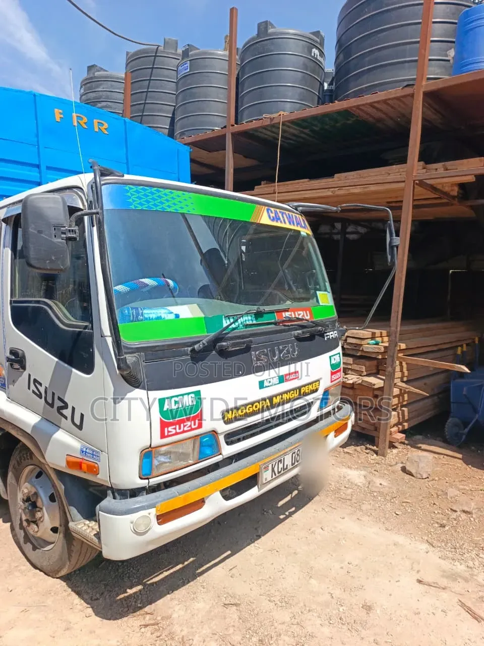 Isuzu FRR 2018 Covered Body