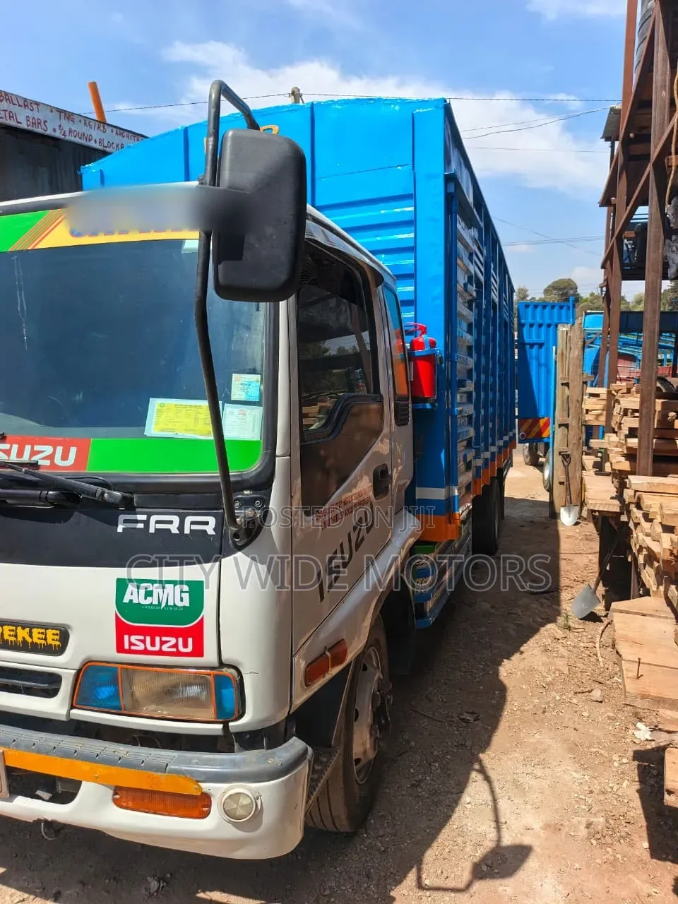 Isuzu FRR 2018 Covered Body