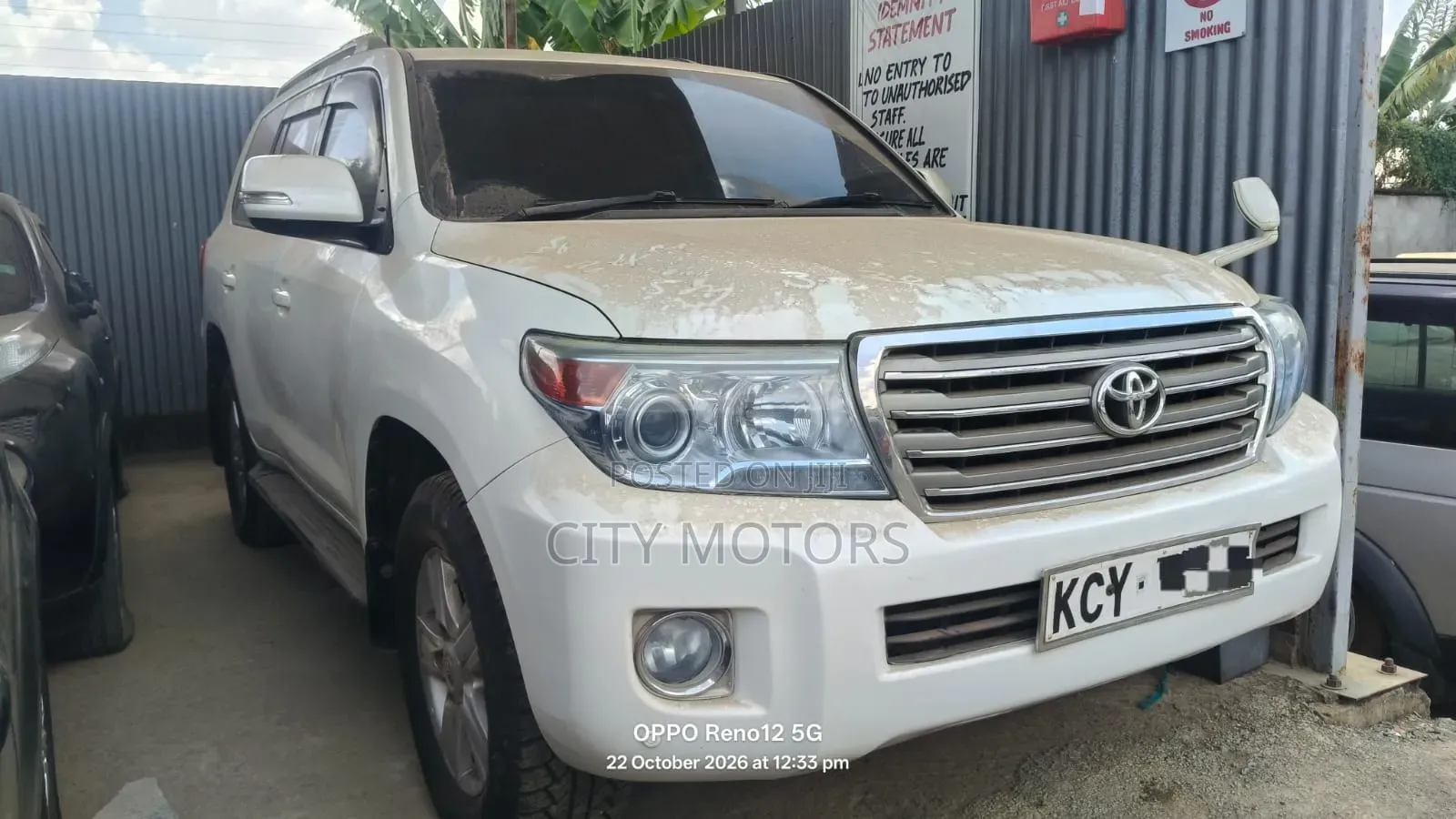 Toyota Land Cruiser 4.5 V8 VXR 2013 White