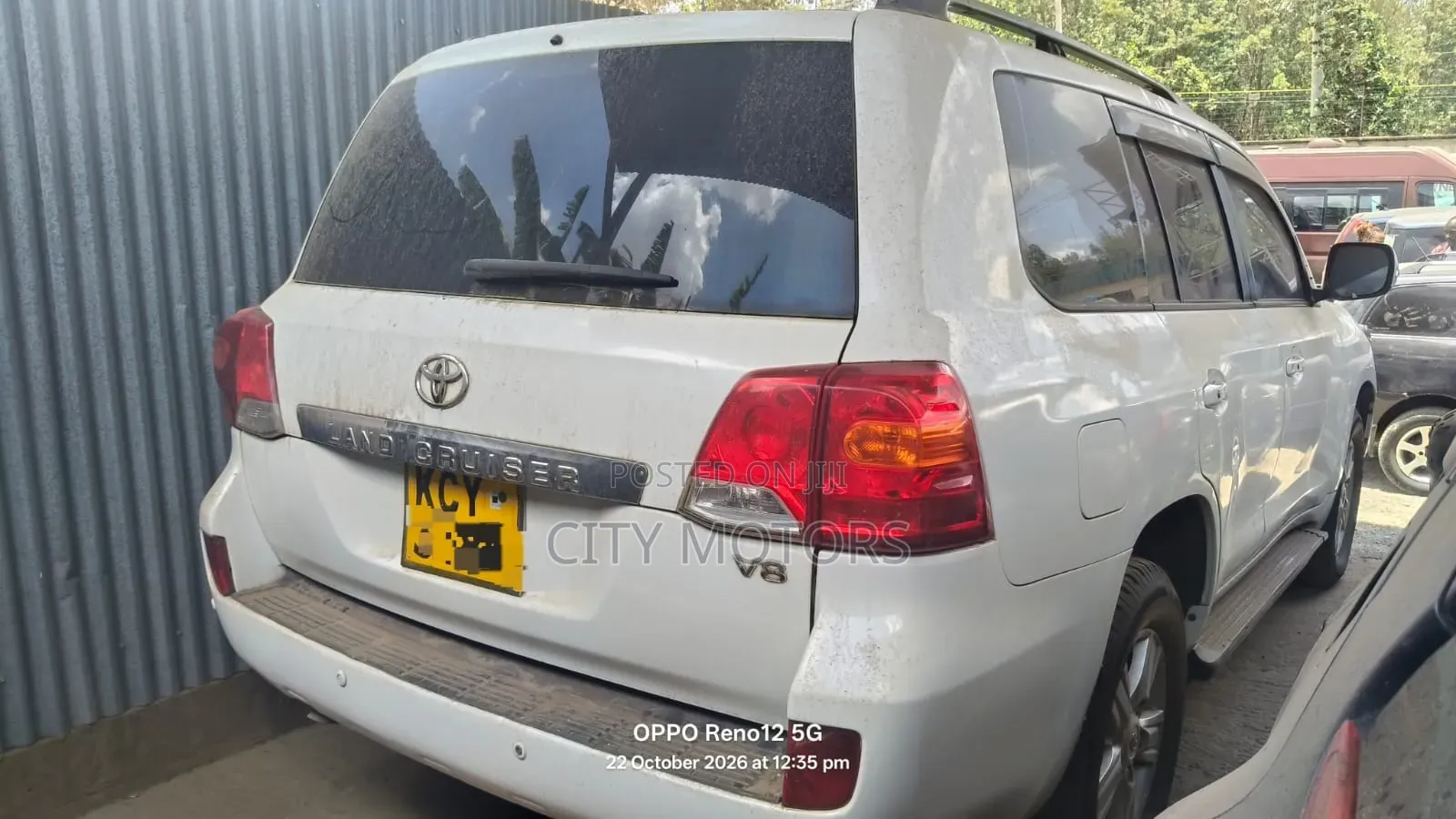 Toyota Land Cruiser 4.5 V8 VXR 2013 White