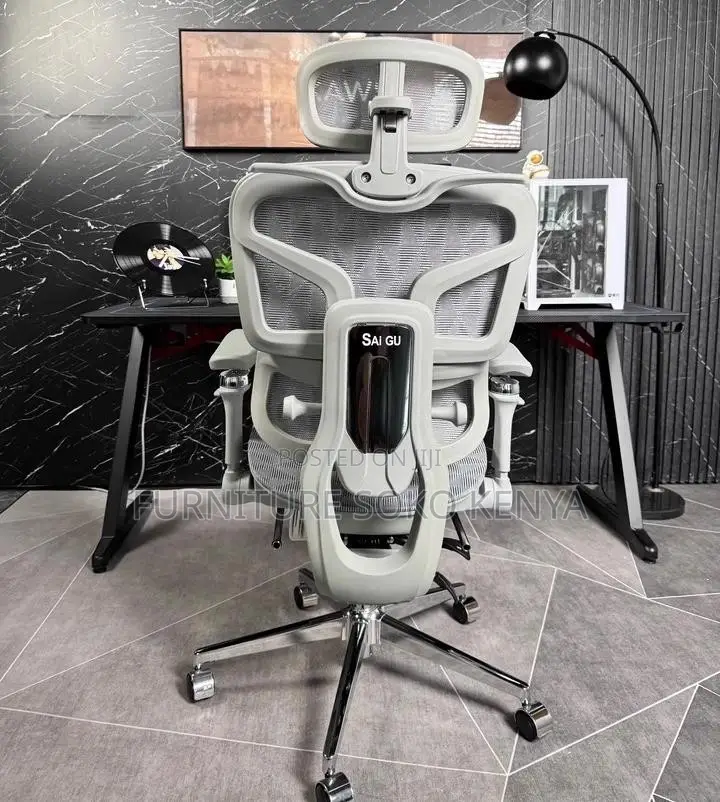 White Orthopedic Fabric Seat | Executive Design Chair With Footrest
