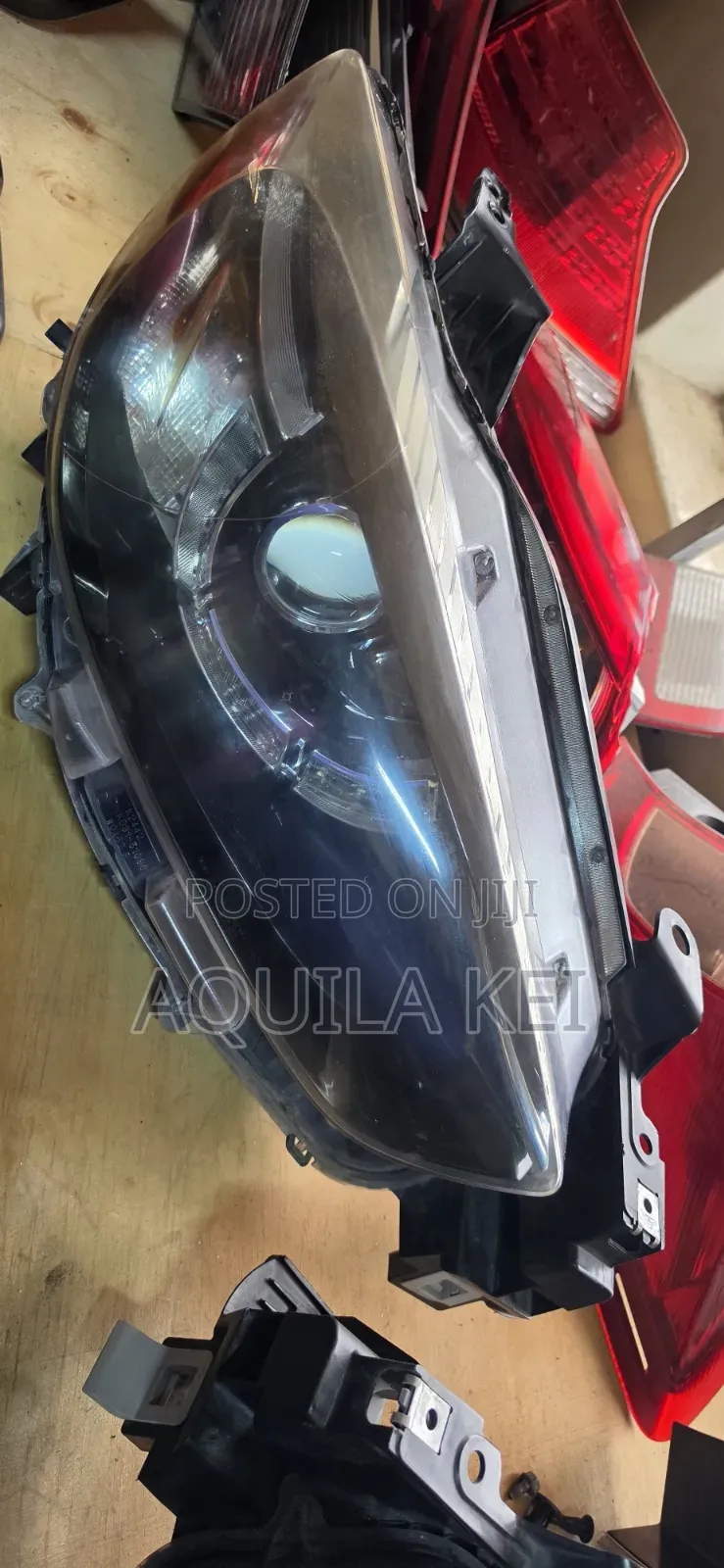 Cx5 2015 Rh Headlight 5pin