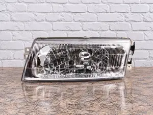 Casp Head Lamp / Headlight Mitsubishi Lancer Ck4 1998
