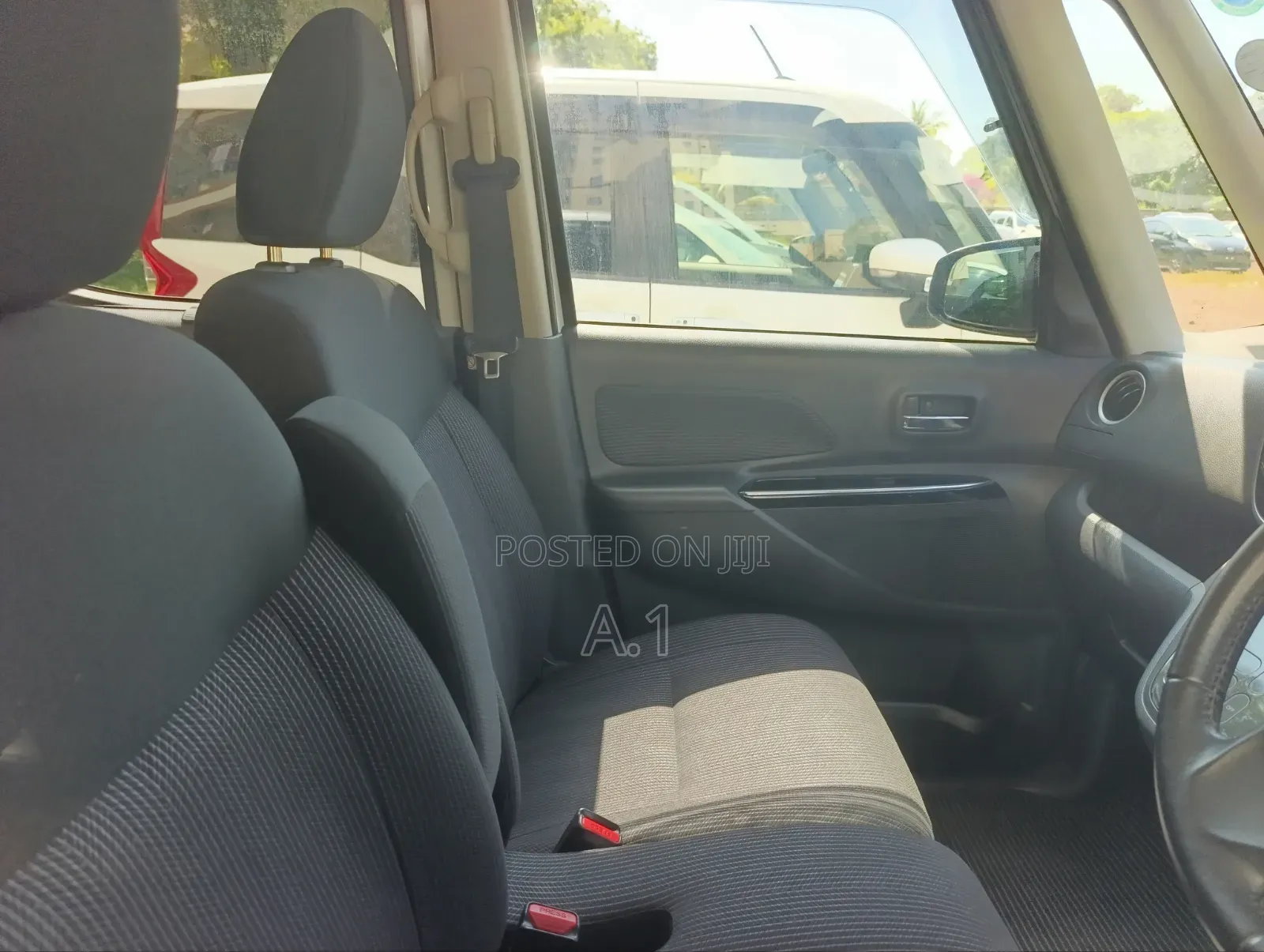 Nissan Dayz Roox 2019 White