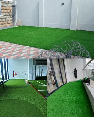 Artificial Green Grass Carpets on Fine Gravel for Outdoor Fittingz