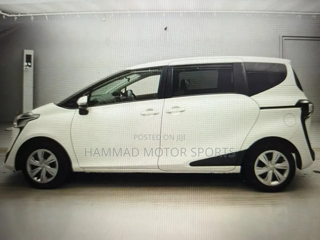Toyota Sienta 1.5 FWD (6-seater) 2019 White