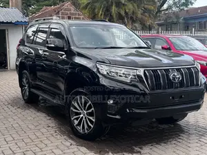 Toyota Land Cruiser Prado 2021