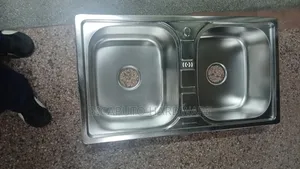 Kitchen Sink Double Bowl Style and Finish