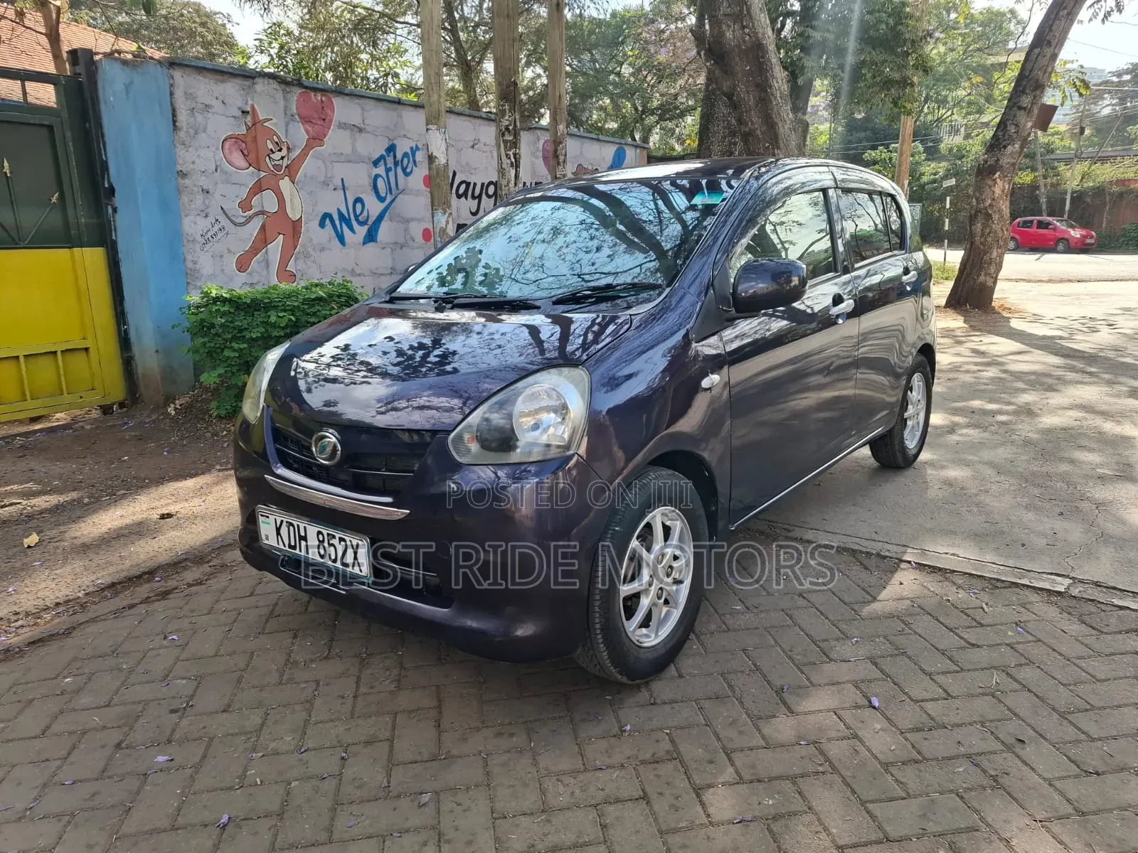Daihatsu Mira 2015 Purple