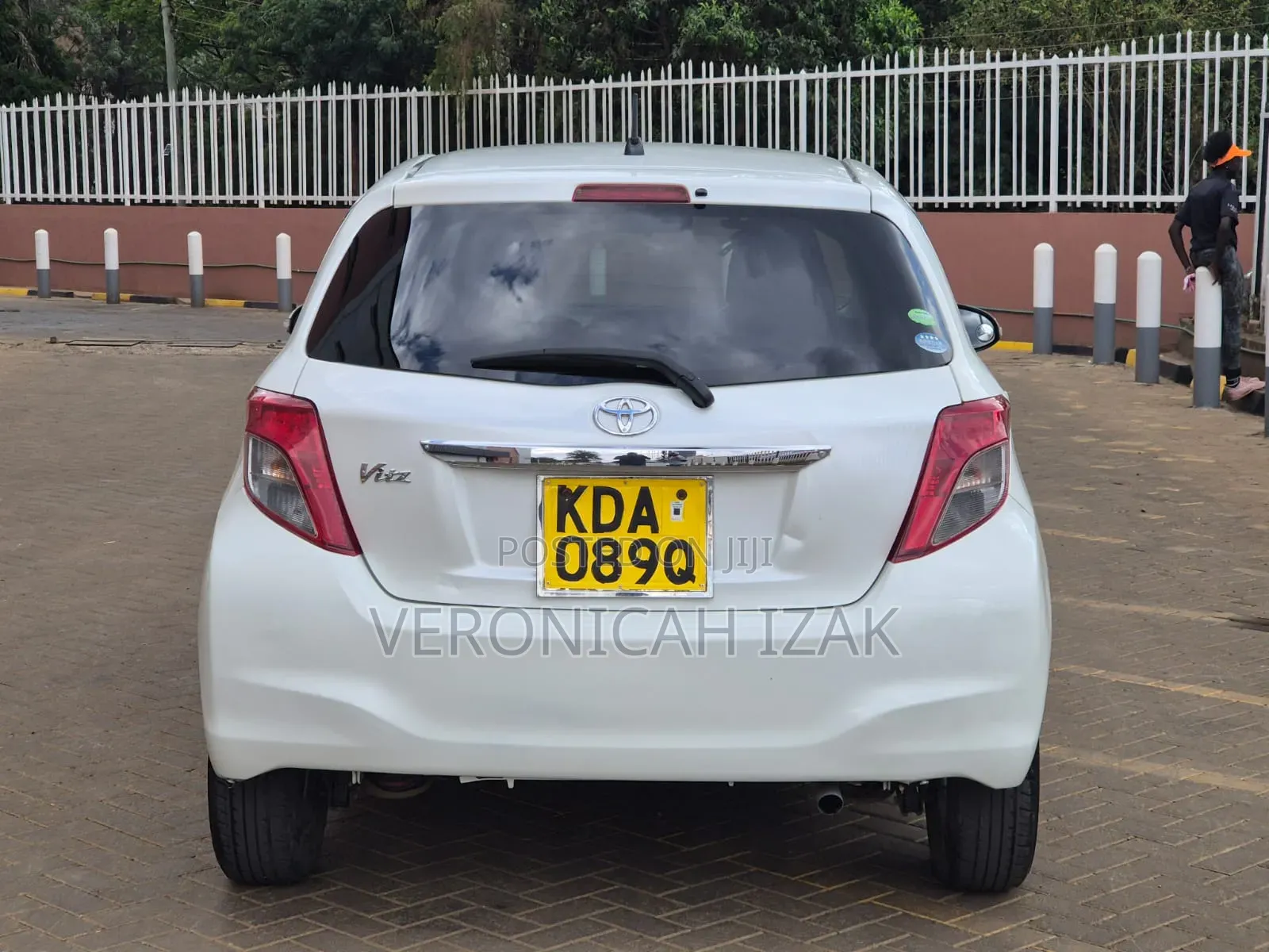 Toyota Vitz 2014 White