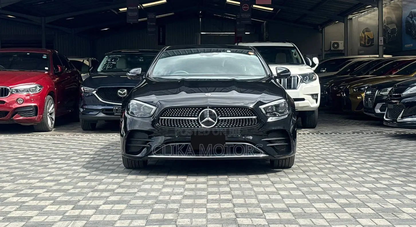 Mercedes-Benz E200 2021 Black