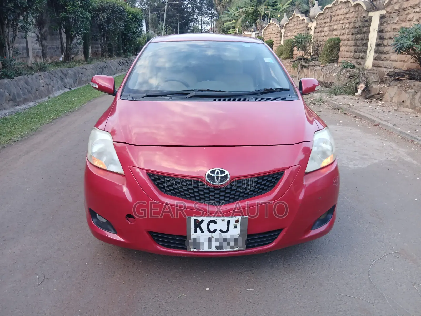 Toyota Belta 2009 Red