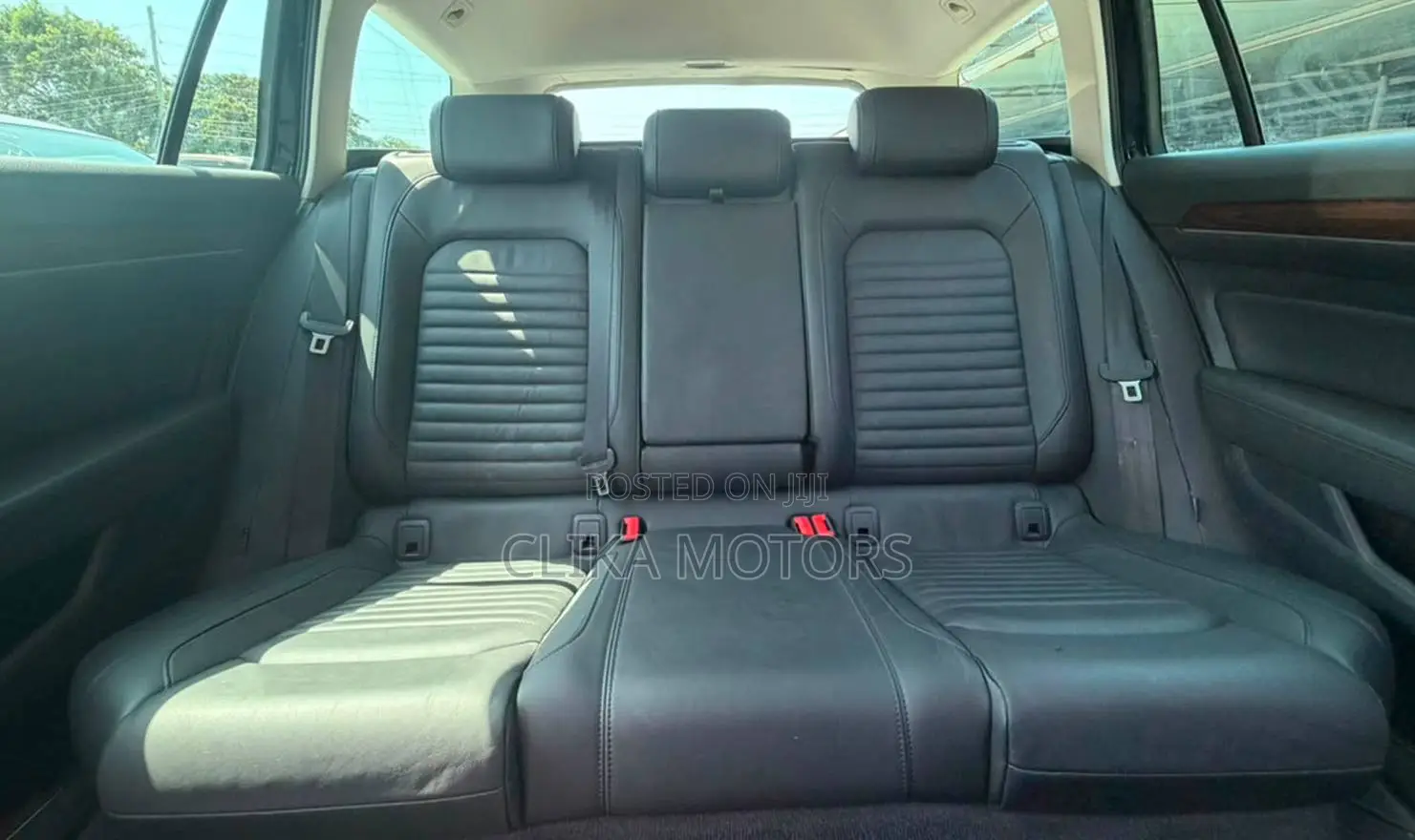 Volkswagen Passat 2.0T Wolfsburg Edition 2019 Black