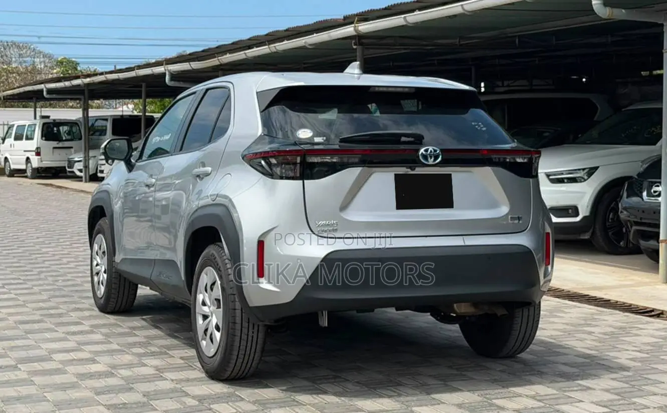 Toyota Yaris Cross 1.5 FWD 2021 Silver