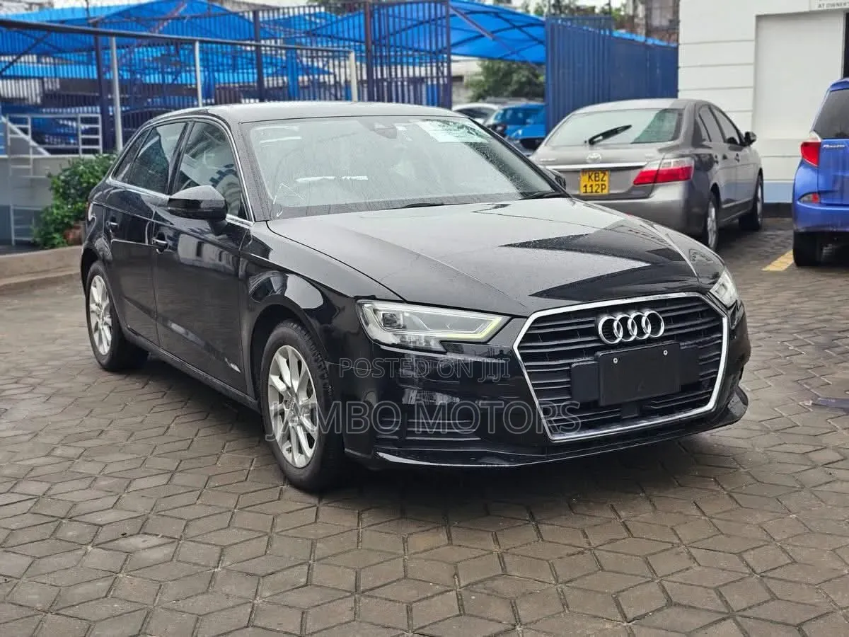 Audi Q7 Premium 2020 Black