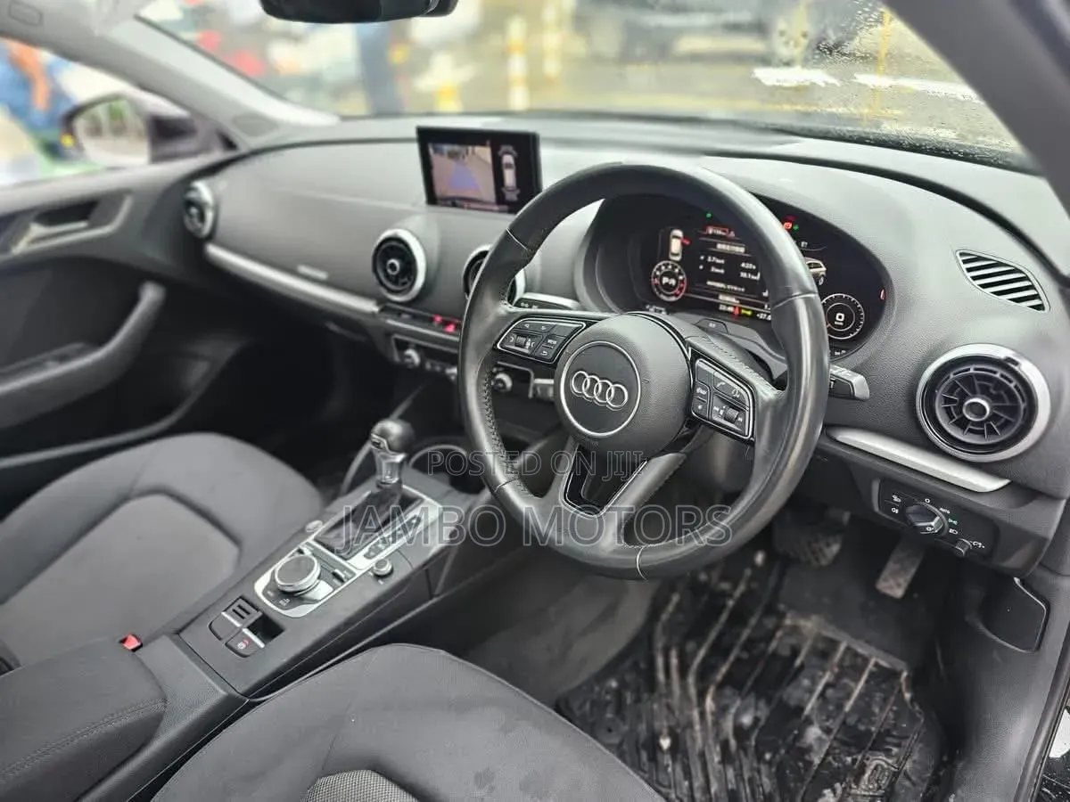 Audi Q7 Premium 2020 Black