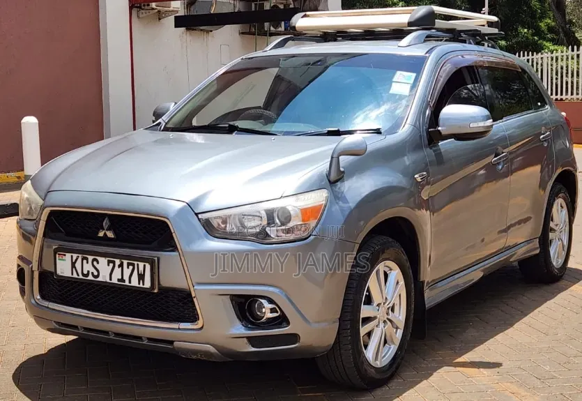 Mitsubishi RVR 2.0 2011 Gray