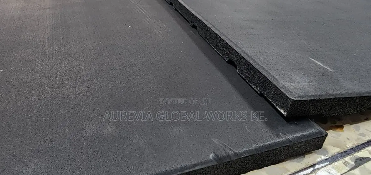 Gym Mat /Shock Absorbing Gym Flooring 50*50*20mm