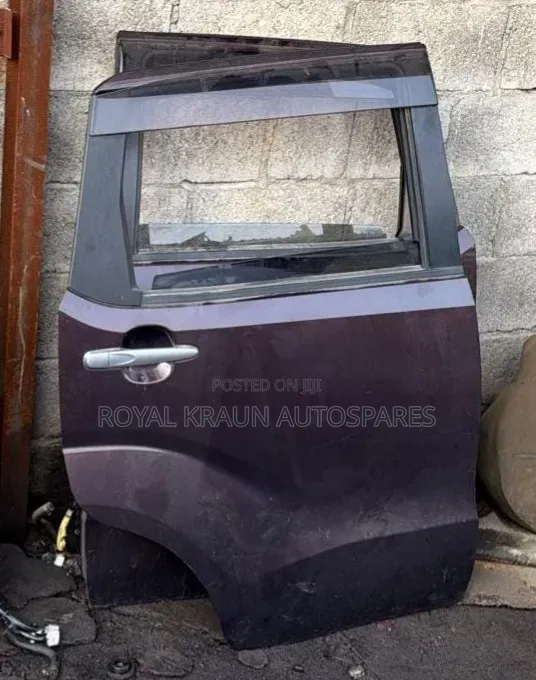 Daihatsu Move Rear Doors